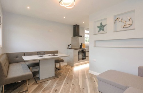 Great Yarmouth Cabaña | Number 9