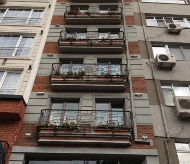Cumhuriyet Hotel | Numi Hotel