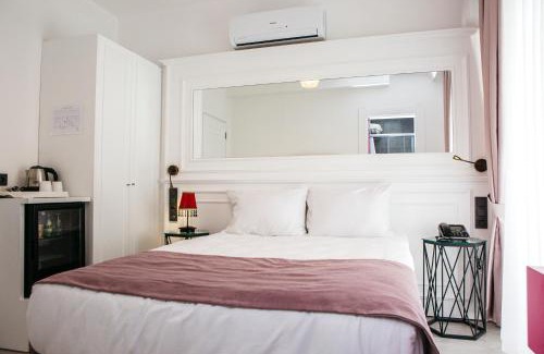 Eski Lara Hotel | Nun Hotel