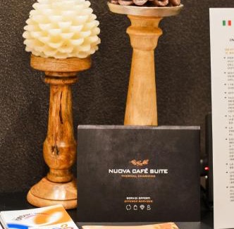 Salice Terme Apartamento | Nuova Cafe' Suite