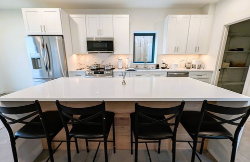 West End Casa | Upscale - New Build - Puget Sound View - EV Home#2
