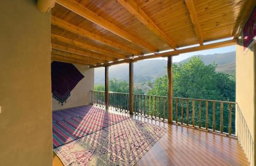 Uzbekistan Casa | Nur Homestay in Nurata Mountains