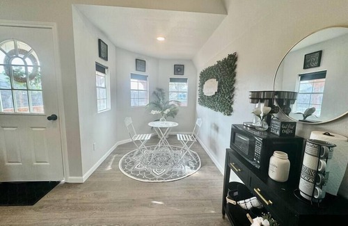 Dripping Springs Cabina | Nurture@ 13 Acres-Yoga/Hike/Meditate
