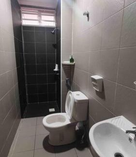 Kampung Bukit Mempelas Casa | Nurul Homestay Ajil