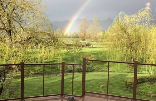 Enumclaw Casa | NO VINTAGE ESTATE FARM se queda para 2-20. Hasta 3-4 familias.