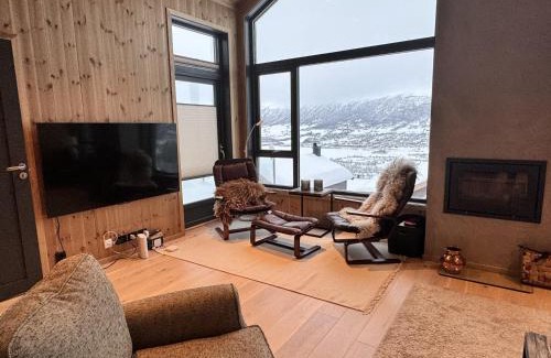 Hol Municipality Casa | Ny hytte, fantastisk utsikt rett ved Vestlia