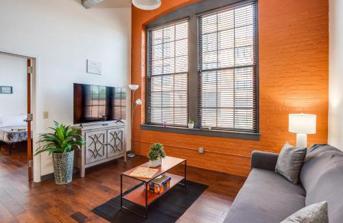 Rochester Apartamento | NY Style Centric Loft with King Bed by Park ave