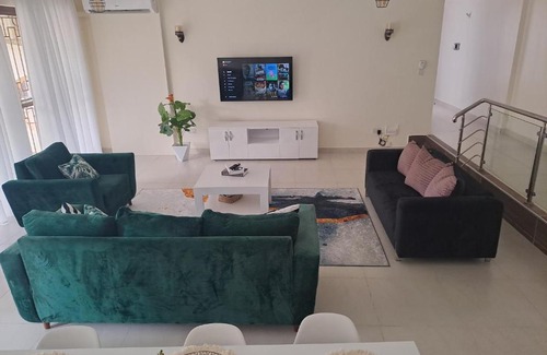 Nyali Apartamento | Nyali specious 4bedroom apartment with a pool