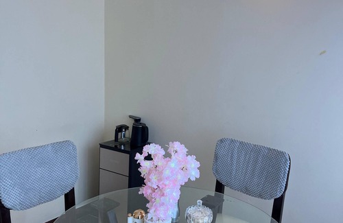 Mombasa Apartamento | Nyali Tropical Retreat: 3-min walk to beach, near malls & major hotels.