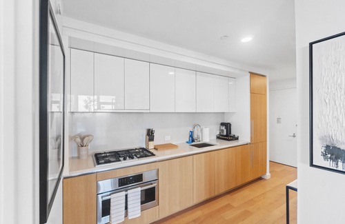 Hell's Kitchen Apartamento | DESIGNER’S DREAM HOME!! Huge Corner Luxury Suite - best location by Times Sq