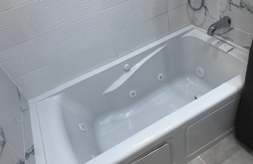 Hoboken Condominio | NYC/Hoboken Jacuzzi Brown Stone