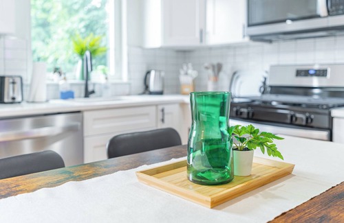 Ampere Cama Y Desayuno | NYC Urban Escape 15min to Newark Penn Station