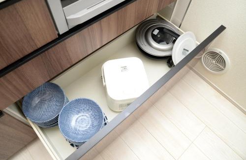 Shinjuku Villa | NYHotel 3 新宿2階建て3室1バスルーム1シャワー2トイレ