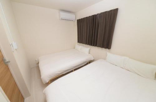 Shinjuku Villa | NYHotel 5 新宿2階建て4室1バスルーム1シャワー2トイレ