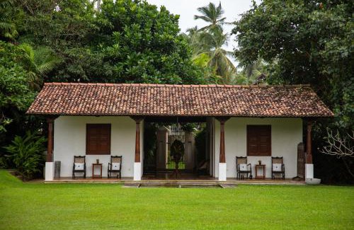 Aturuwella Hotel | Nyne Hotels Rock Villa - Bentota
