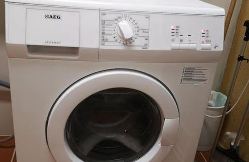 Aheim Apartamento | Nyoppusset leilighet. Dusj med steambad.