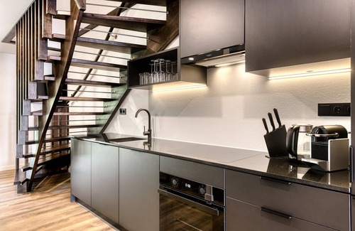 Loruns Chalet De Esquí | Nyra - bsundrix living Tiny