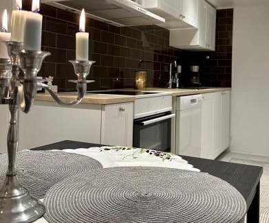 Gavle Apartamento | Nyrenoverat boende i villaområde