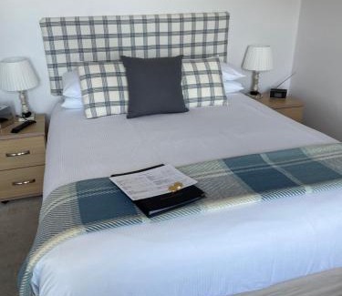 Saundersfoot Casa | Nythfa Guest House