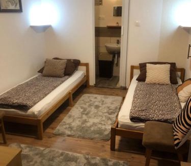 Kisujszallas Casa | Nyugalom Pihenő