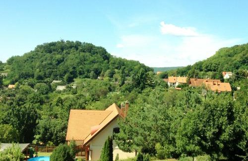 Szigliget Casa | Nyugalom Szigete Vendégház SZIGLIGET