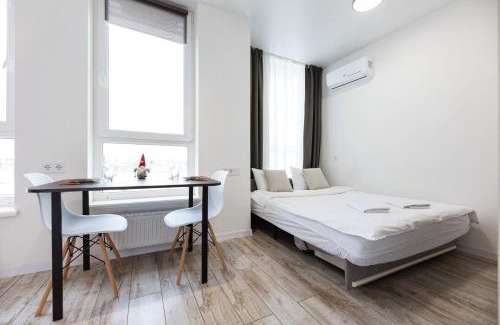 Svyatoshyns'kyi District Apartamento | Nyvky Like Home - Нивки Парк - Студія 40-2