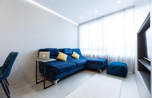 Shevchenkivs'kyi District Apartamento | Nyvky Like Home - Файна Таун з басейном - Кв 80