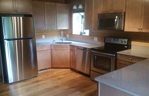 Apple Ridge Cabina | O'Connors Retreat - Blowing Rock, Hot tub Secluded acreage, fabulous views