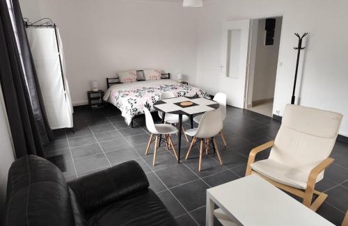 Salins-les-Bains Apartamento | O'Couvent - Appartement 222 - 1 chambre - 71 m2 - Deuxième étage