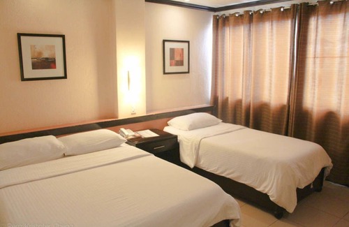 Bacolod Hotel | O Hotel