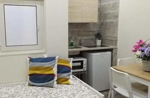 Naples City Centre Apartamento | O' Scartellato