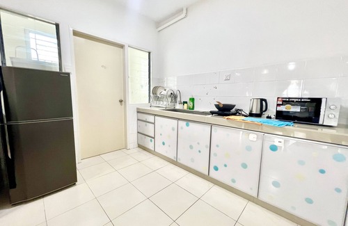 Shah Alam Apartamento | O3 1-12Pax Cozy Home Setia Alam SCCC TV&WiFi Pool