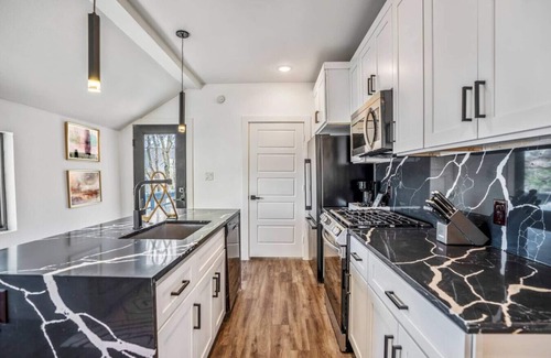 East Downtown Houston Casa | O4 -B · The O'Four, Eado Retreat - Unit B