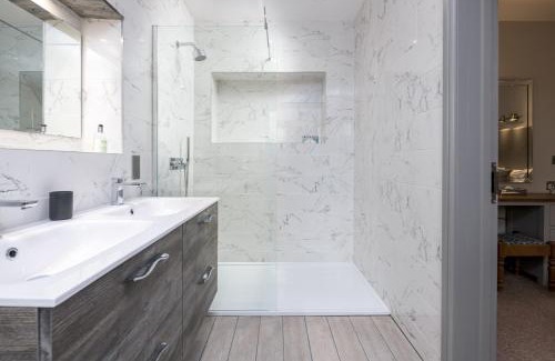 Frampton Casa | Oak Cottage