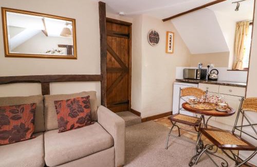 Llanidloes Apartamento | Oak Cottage