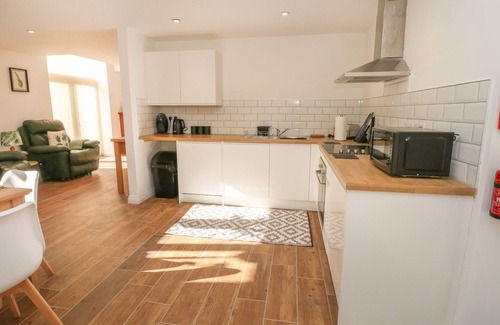 Hoylandswaine Cabaña | Oak Cottage