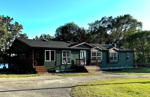 Battle Lake Cabina | Oak Grove Cabin