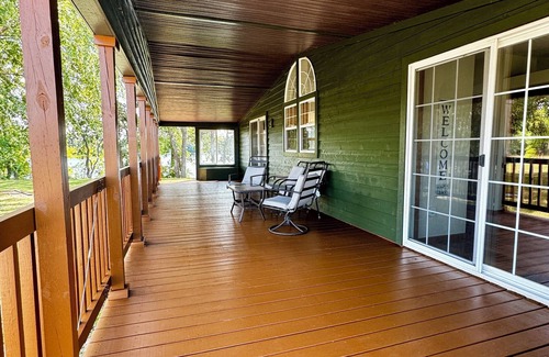 Battle Lake Cabina | Oak Grove Cabin