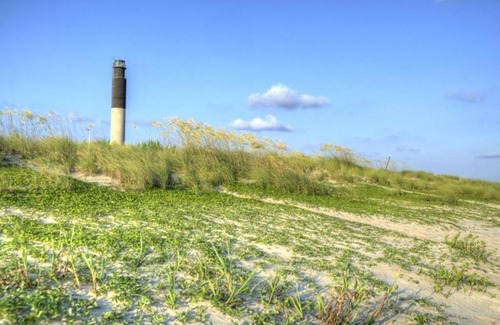 Caswell Beach Casa | Oak Island Beach Villa 805 - The Laughing Seagull