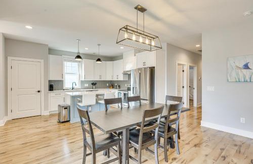 Tranquil Harbour Casa | Oak Island Coastal Home with Covered Deck!