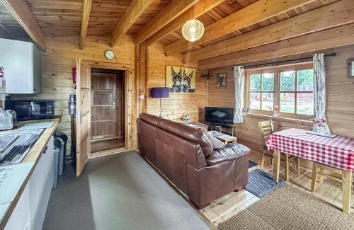 Moreton Casa | Oak Lodge