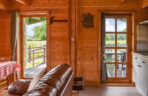 Moreton Casa | Oak Lodge