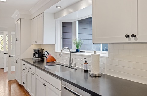 Carmel Casa | Oak Place Too: Beautiful Updated 4 bedroom 3 1/2 Bath in Carmel