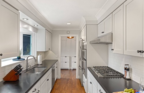 Carmel Casa | Oak Place Too: Beautiful Updated 4 bedroom 3 1/2 Bath in Carmel