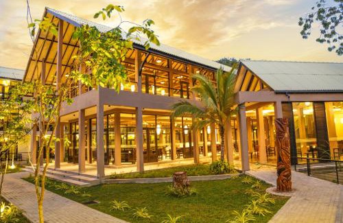 Mahasenpura Hotel | Oak Ray Wild Yala