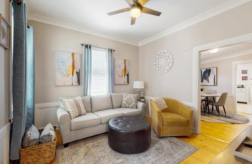 Wilmington Casa | Oak Tree Breeze