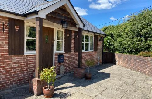 New Forest District Casa | Oak Tree Cottage, Charming, Rural New Forest Home