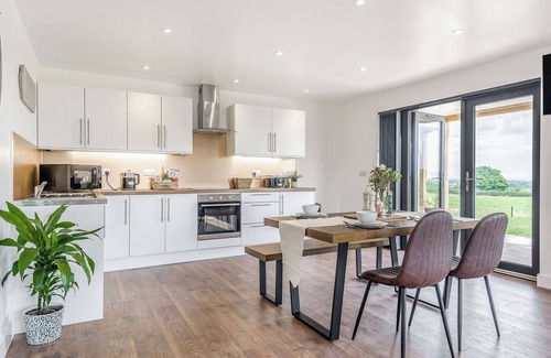 Kington Cabaña | Oak Tree Lodge - UK38383