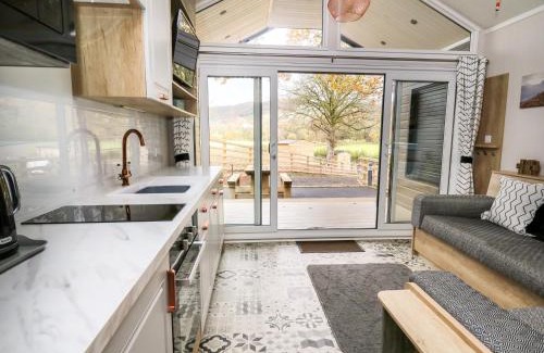 Llandrindod Wells Casa | Oak Tree View