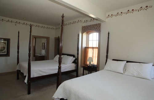 Geneseo Cama Y Desayuno | Oak Valley Inn & Suites